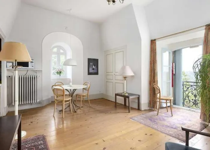 Chateau - 1br 4p With Pool & Park Access Appartement